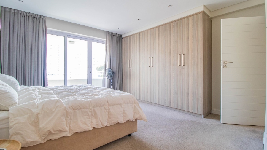 To Let 2 Bedroom Property for Rent in Fresnaye Western Cape